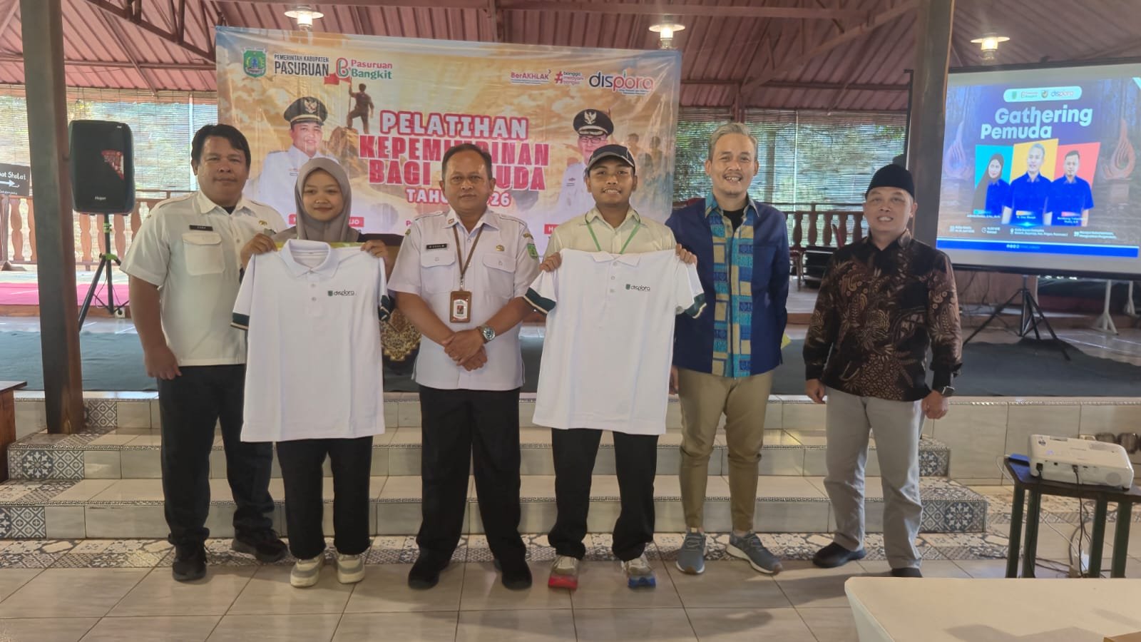 Kepemimpinan8 (8)