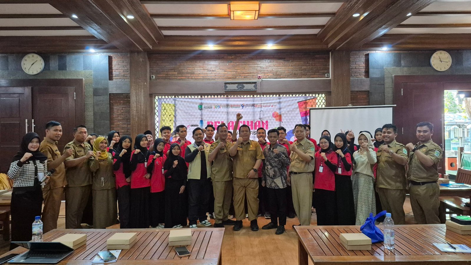 Dokumentasi Sesi 2 Foto 12