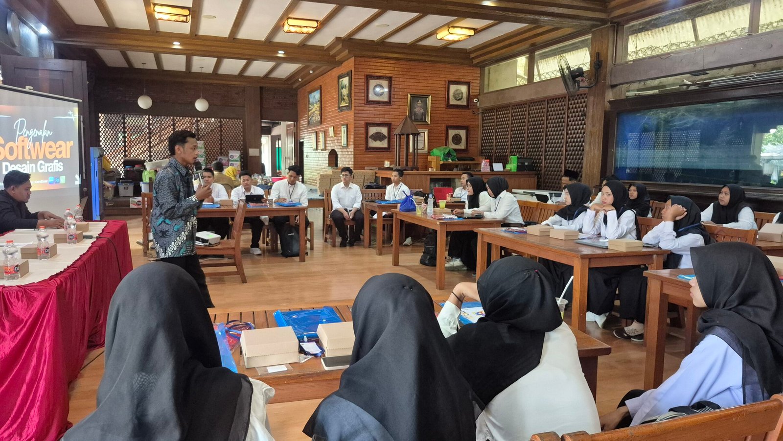 Dokumentasi Sesi 2 Foto 7