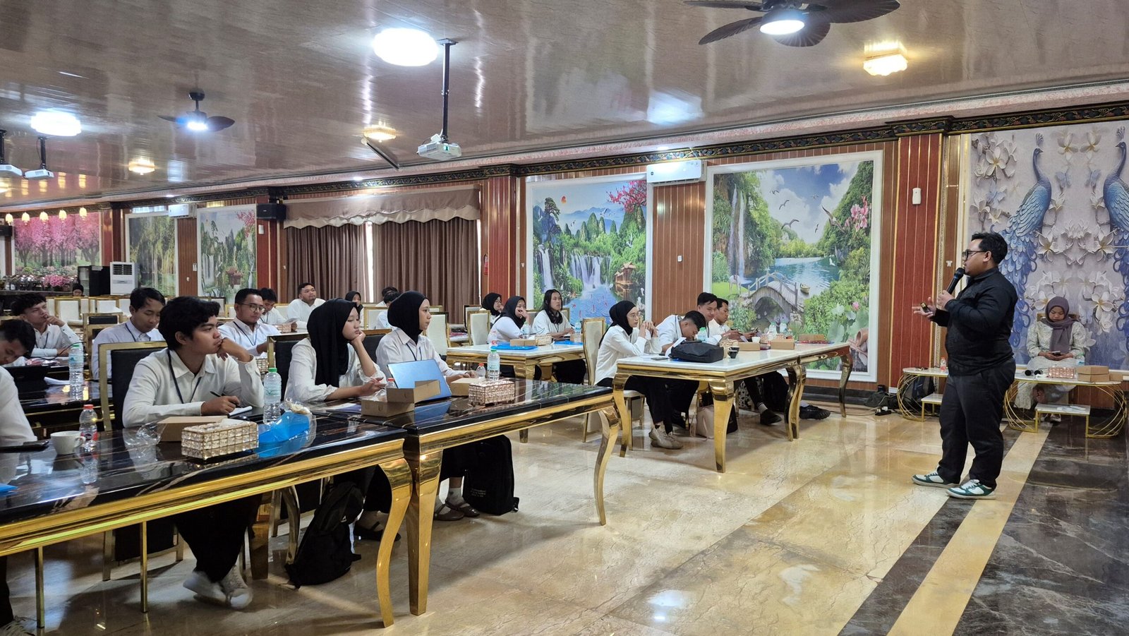 Dokumentasi Sesi 3 Foto 11